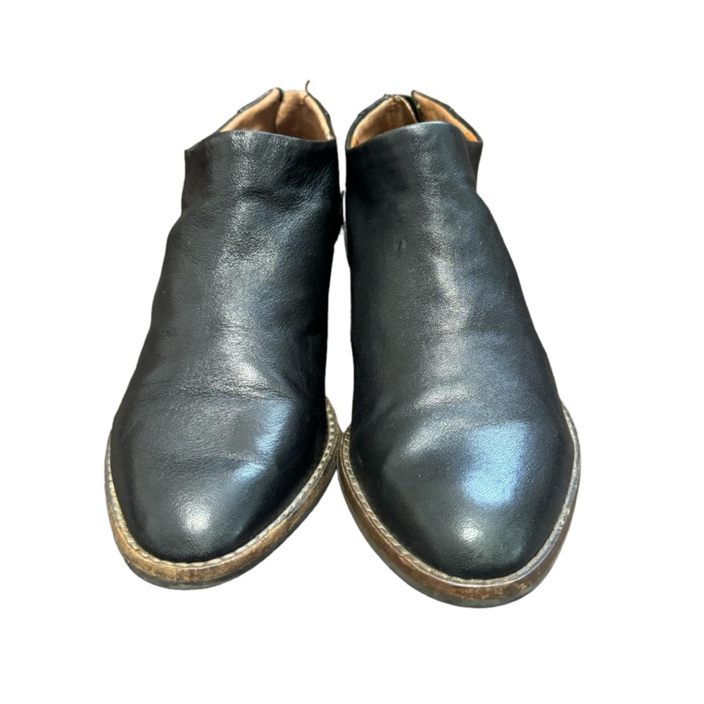 Lucky Brand Women’s Black Leather Heeled Booties Size 6